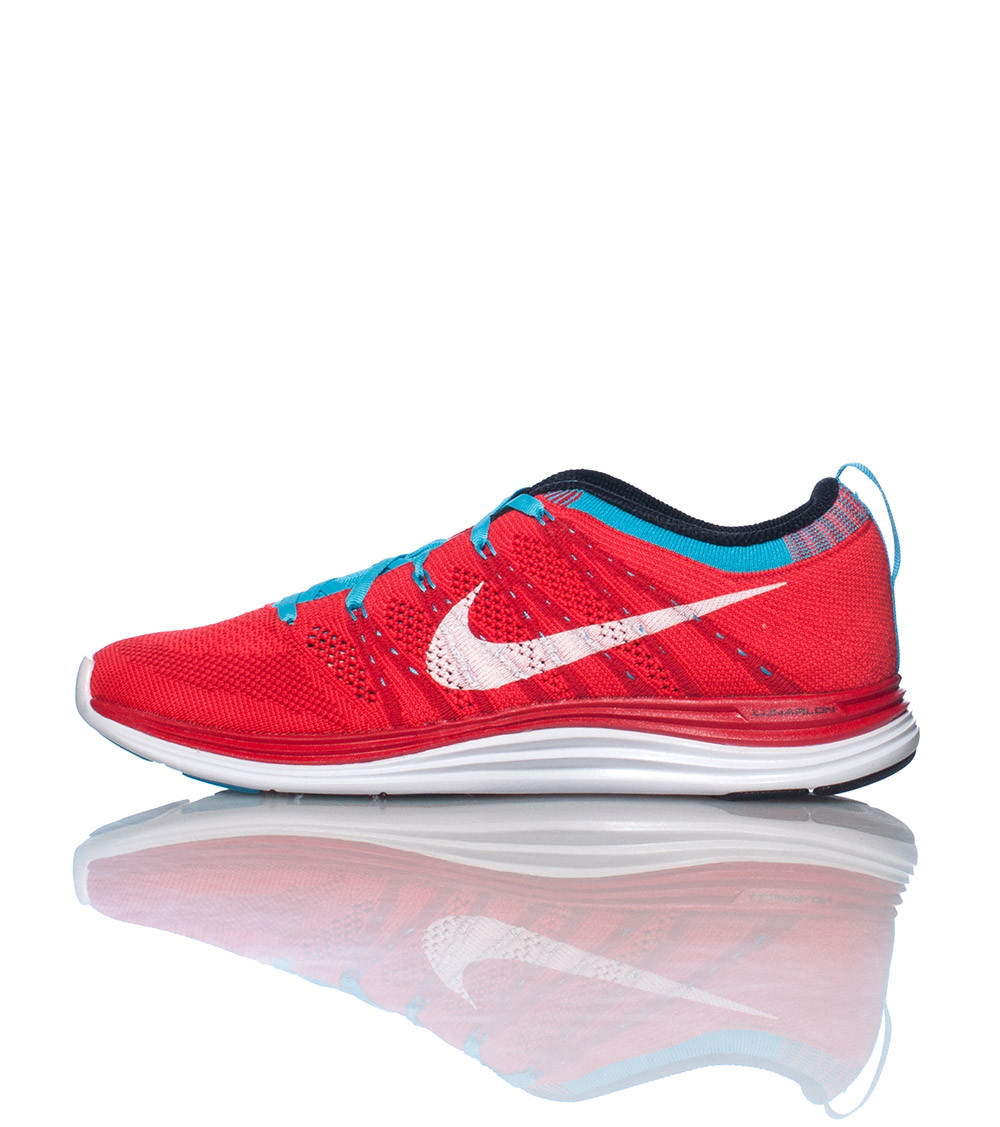 nike lunar flyknit red