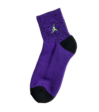 purple jordan socks